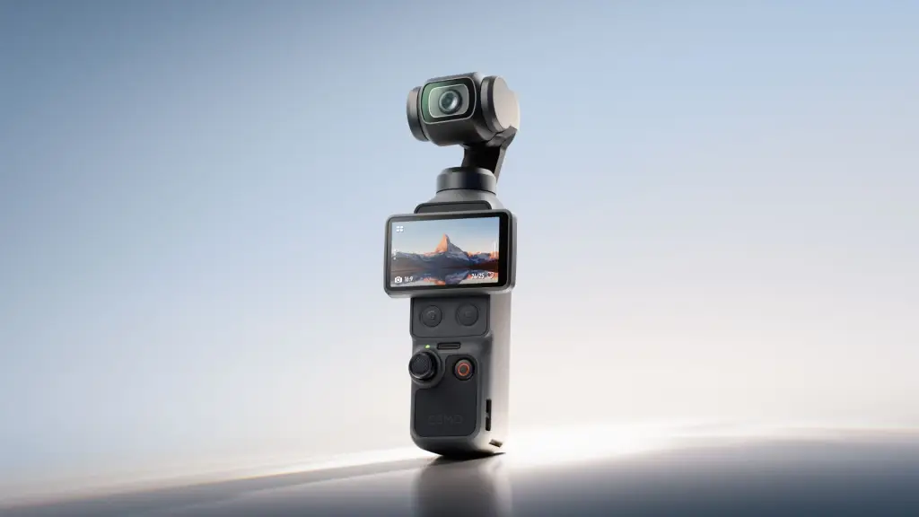 DJI Osmo Pocket 4